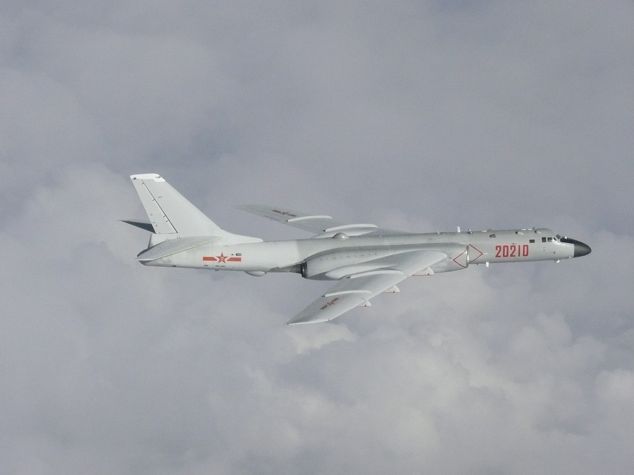 The H-6K: The Chinese Air Force's Cold War Bomber With A New Upgrade ...